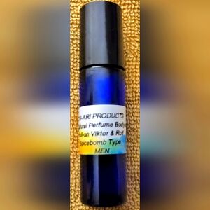 :🌿Chi-Ari Roll-On Perfumes Oil. Inspired by Spicebomb Men
